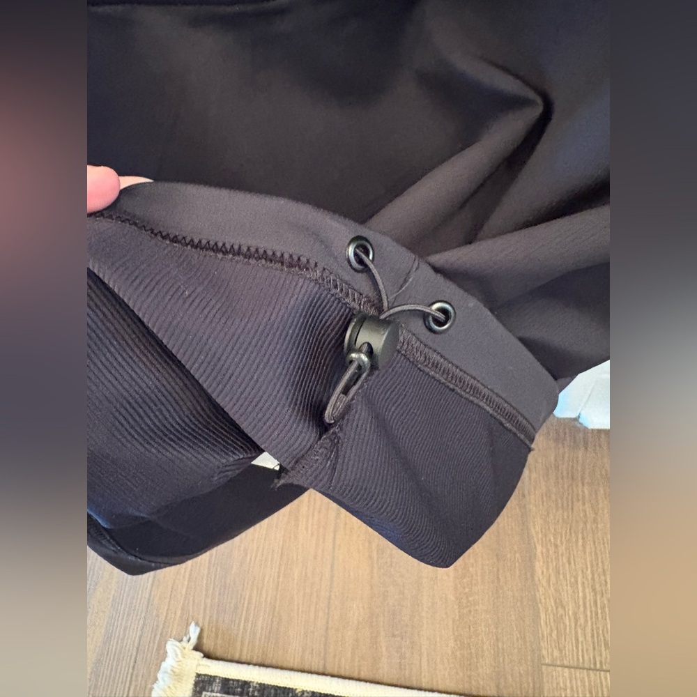 Under Armour Pullover - image 4